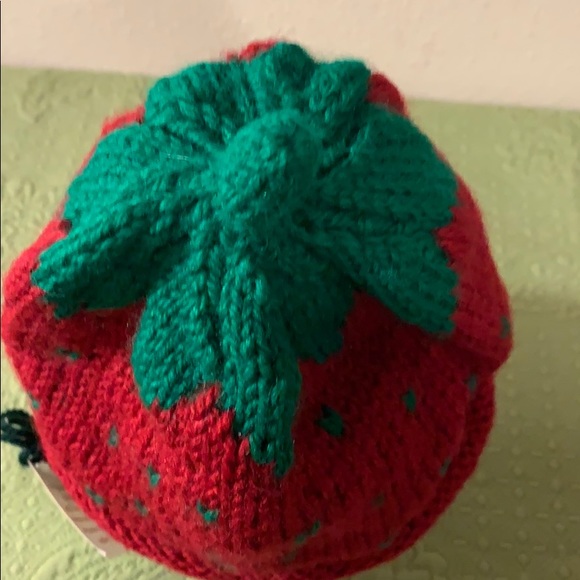 Strawberry Hand Knit Baby Hat Stretchy GREAT GIFT! - Picture 3 of 4